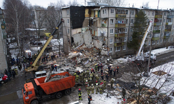 Священники Ярославской епархии оказывают помощь пострадавшим при взрыве жилого дома