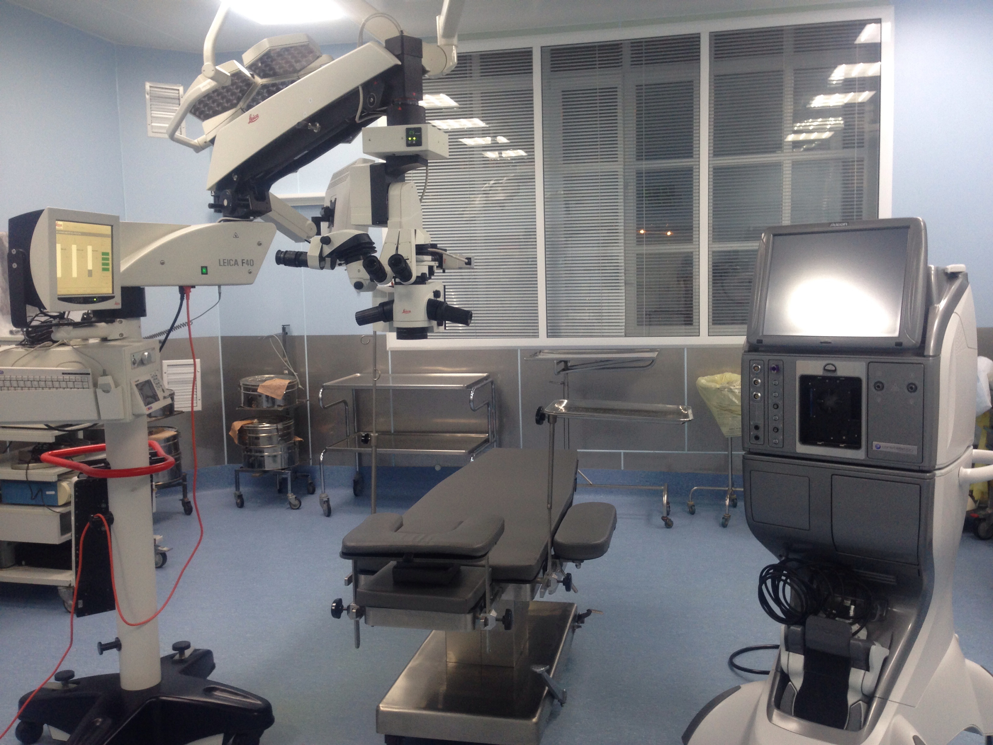 Офтальмологическое оборудование больницы святителя Алексия