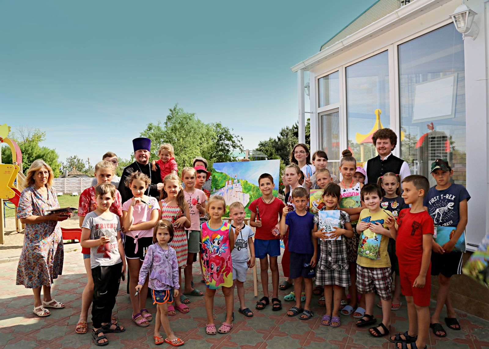 В рамках Православной гуманитарной миссии в Ростовскую область доставлена очередная партия помощи