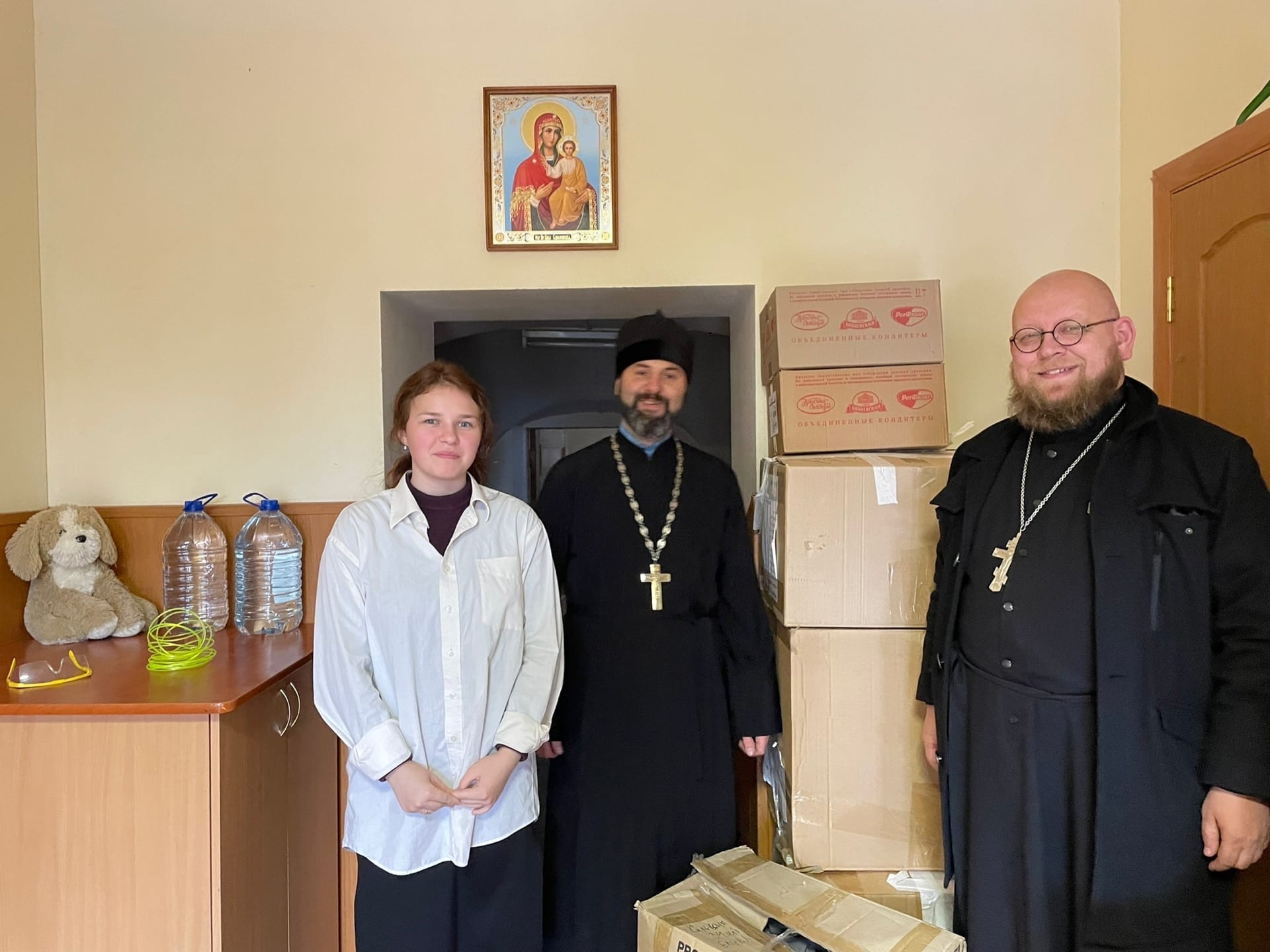 Помощь Донбассу, собранная в рамках акции в Рославльской епархии