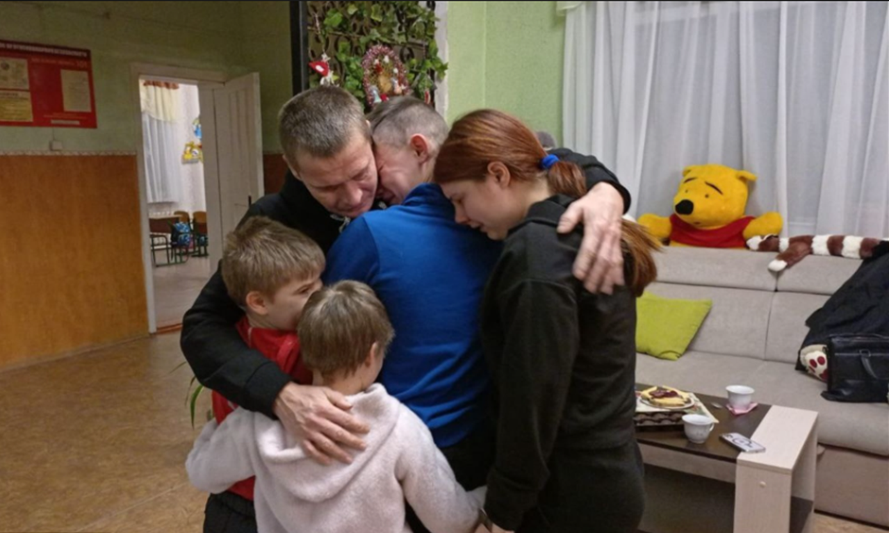От продуктов до детсада. Помощь беженцам с Украины