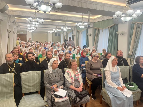 Участники семинара по больничному служению в Екатеринбурге