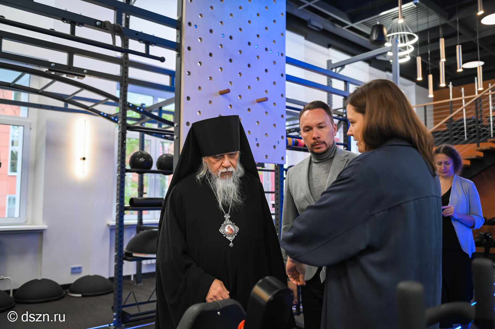 Епископ Пантелеимон в Едином центре поддержки участников СВО и их семей в Москве